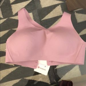 Lululemon Enlite sports bra